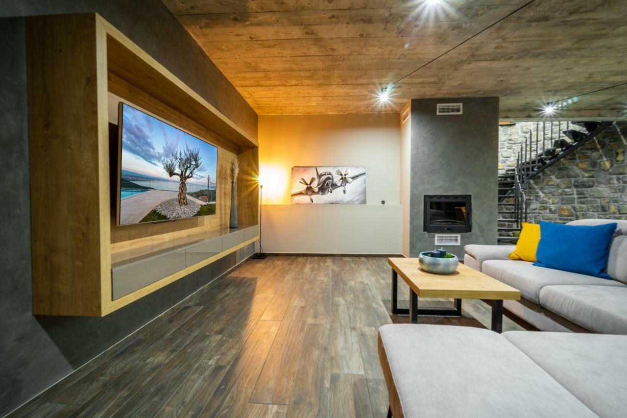 Villa Visum Poljane Exteriér fotografie